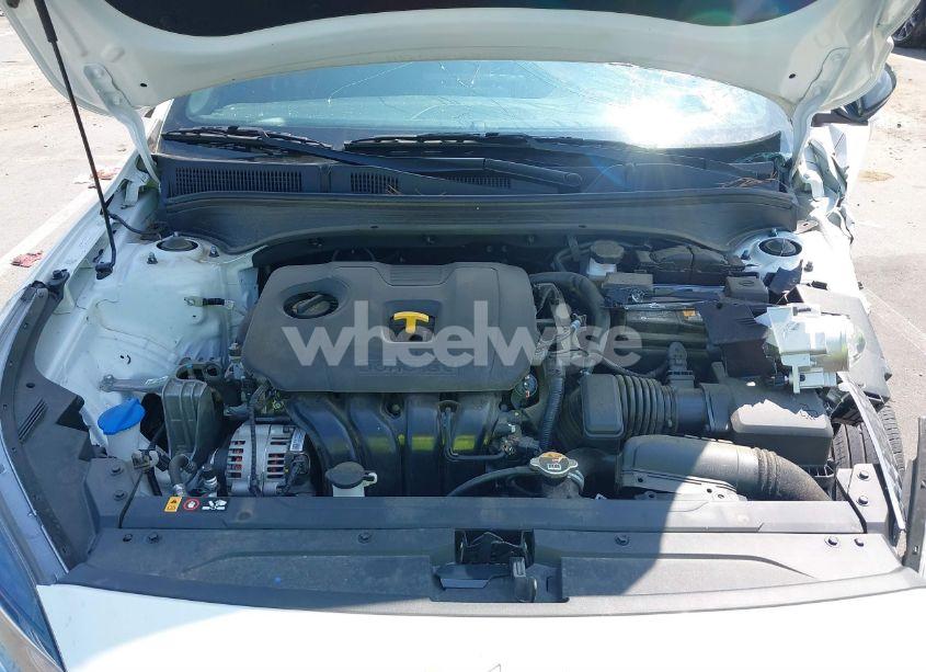 Thumbnail 2 of 2023 KIA FORTE GT-LINE
