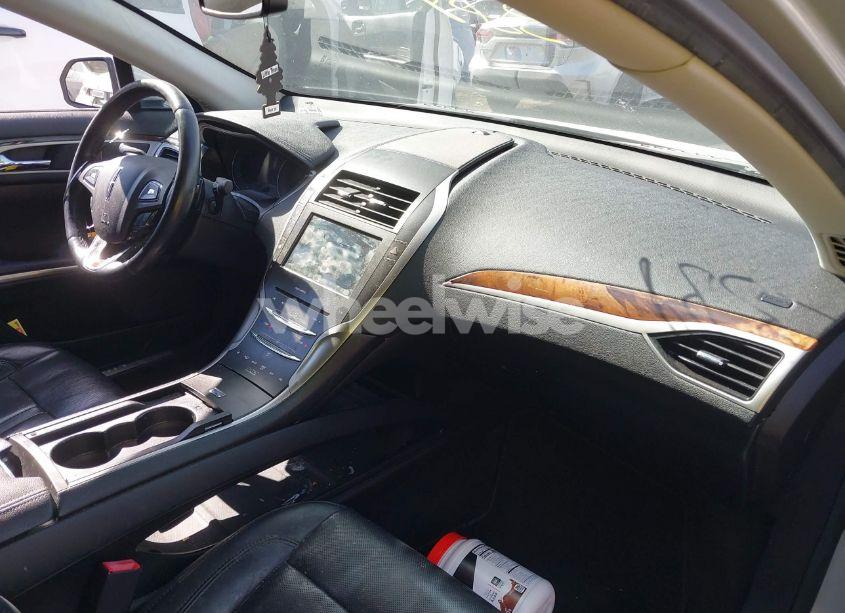 Thumbnail 8 of 2015 LINCOLN MKZ
