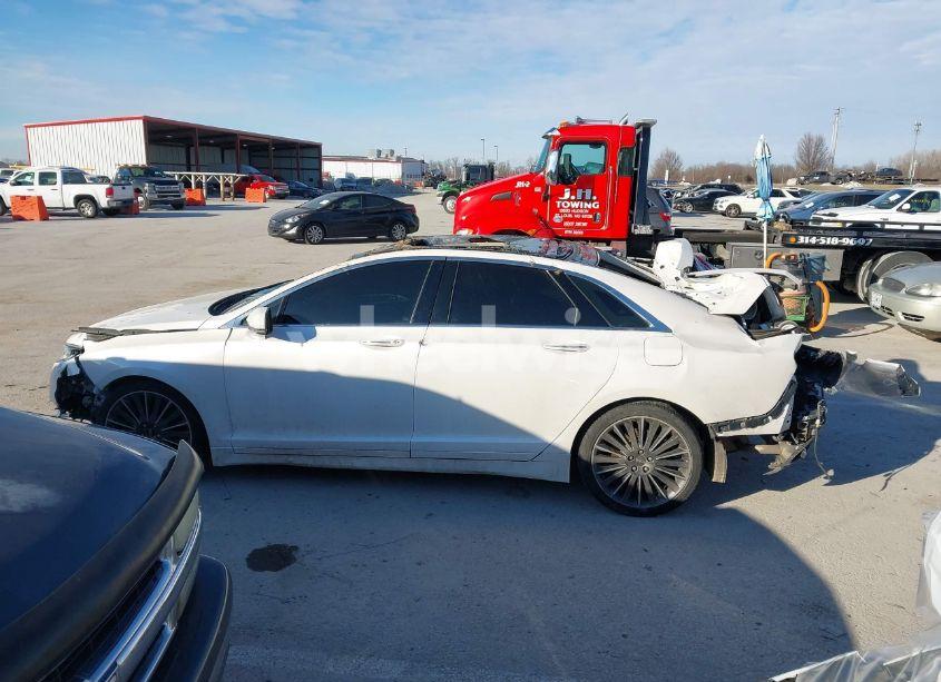 Thumbnail 6 of 2016 LINCOLN MKZ