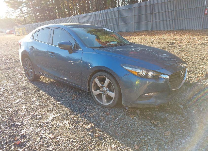 Photo of MAZDA MAZDA3 TOURING