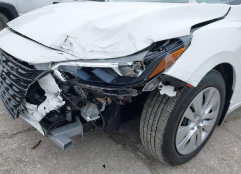 Thumbnail 14 of 2024 NISSAN SENTRA S XTRONIC CVT