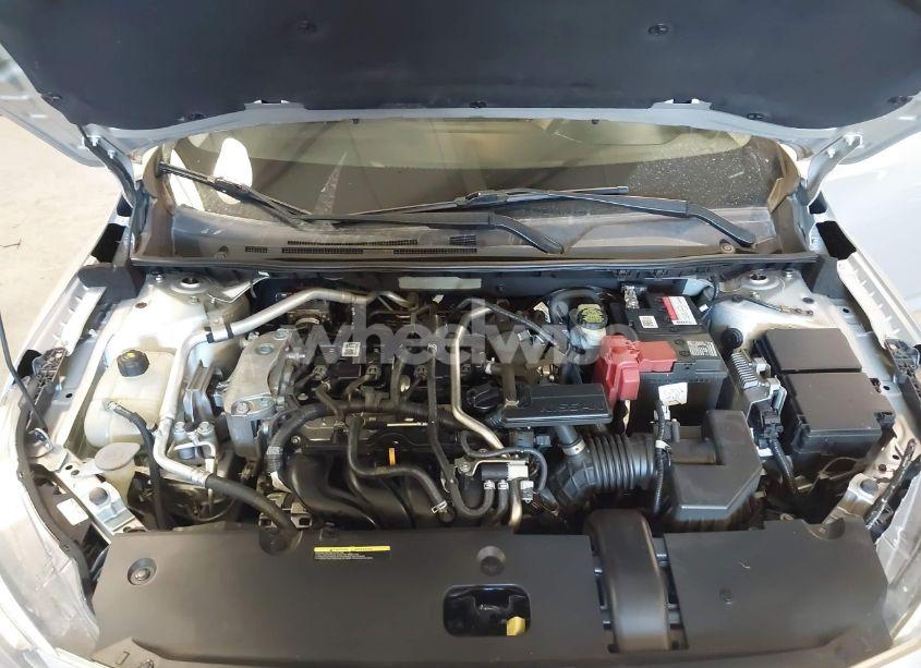 Thumbnail 2 of 2021 NISSAN SENTRA SV XTRONIC CVT