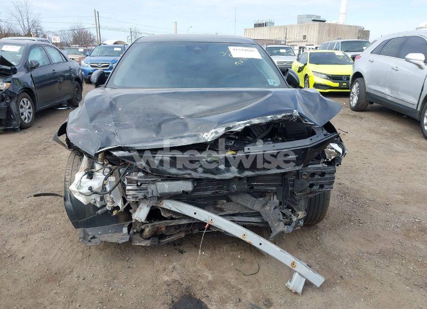 Thumbnail 4 of 2022 NISSAN SENTRA SV XTRONIC CVT