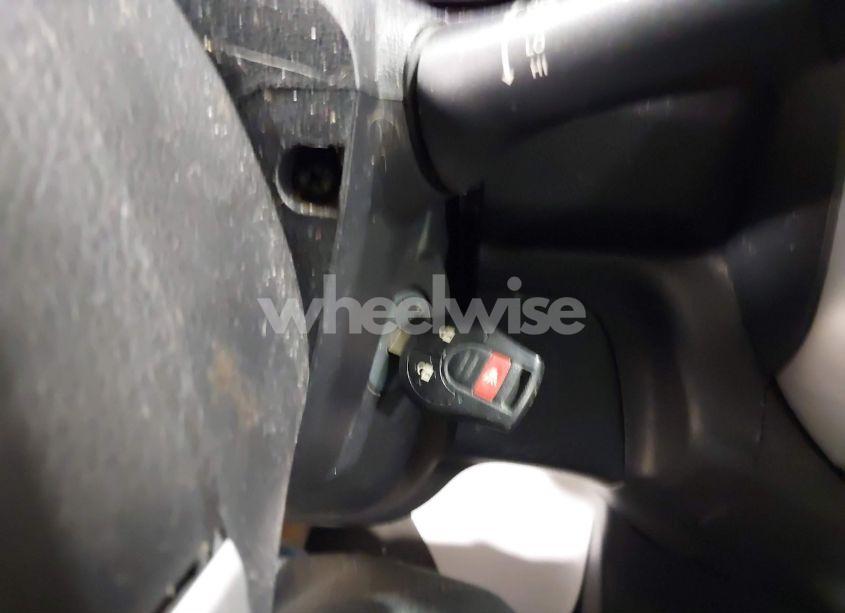 Thumbnail 3 of 2014 NISSAN VERSA NOTE SV