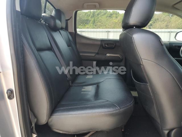 2016 TOYOTA TACOMA DOUBLE CAB