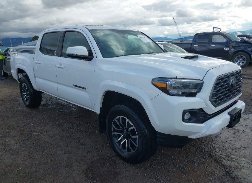 Photo of TOYOTA TACOMA TRD SPORT