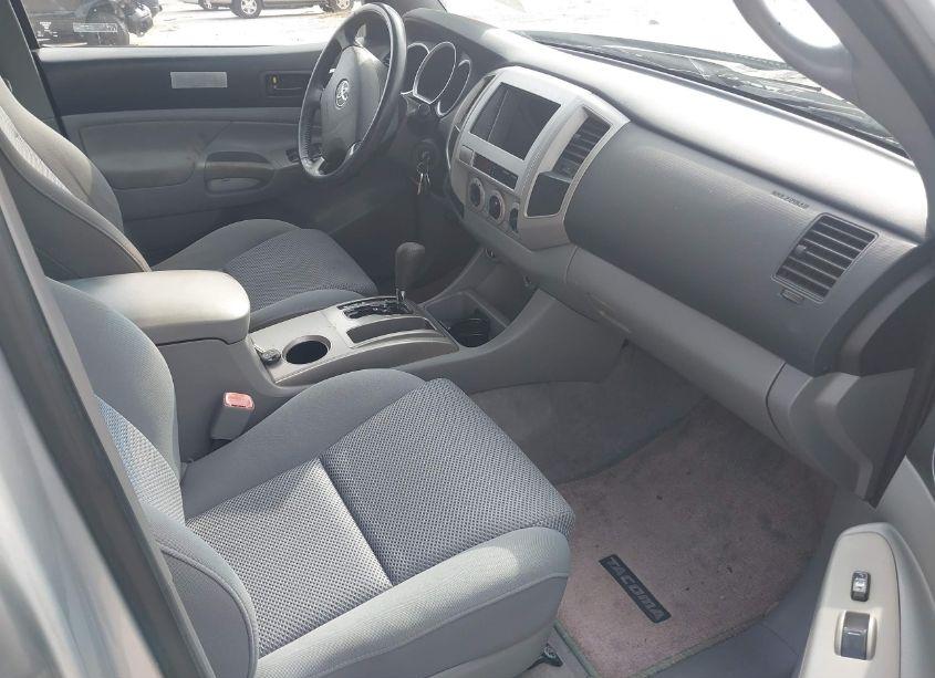Thumbnail 17 of 2005 TOYOTA TACOMA DOUBLE CAB PRERUNNER