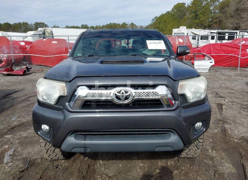 Thumbnail 4 of 2014 TOYOTA TACOMA DBL CAB PRERUNNER LNG BED