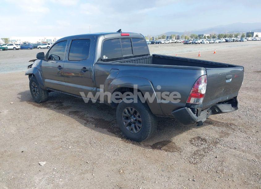 Thumbnail 10 of 2013 TOYOTA TACOMA DBL CAB PRERUNNER LNG BED