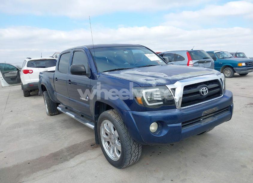 Photo of TOYOTA TACOMA PRERUNNER V6