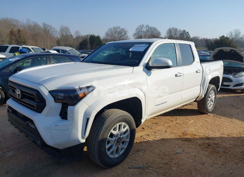Thumbnail 9 of 2024 TOYOTA TACOMA SR5 4WD