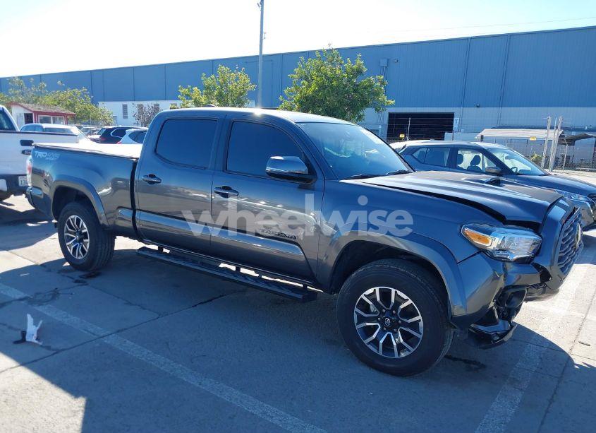 Photo of TOYOTA TACOMA TRD SPORT