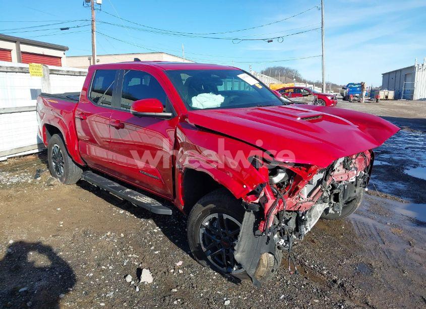 Photo of TOYOTA TACOMA DOUBLE CAB/SR5/TRD SPORT/TRD OFF ROAD/LTD