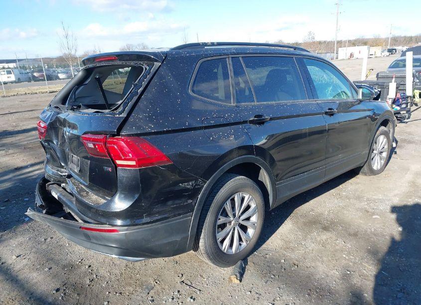 Thumbnail 11 of 2018 VOLKSWAGEN TIGUAN 2.0T S