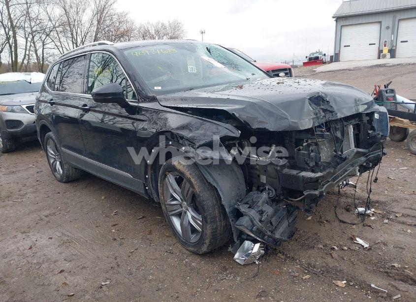 Photo of VOLKSWAGEN TIGUAN 2.0T SE/2.0T SE R-LINE BLACK/2.0T SEL