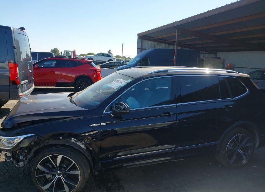 Thumbnail 7 of 2022 VOLKSWAGEN TIGUAN 2.0T SEL R-LINE