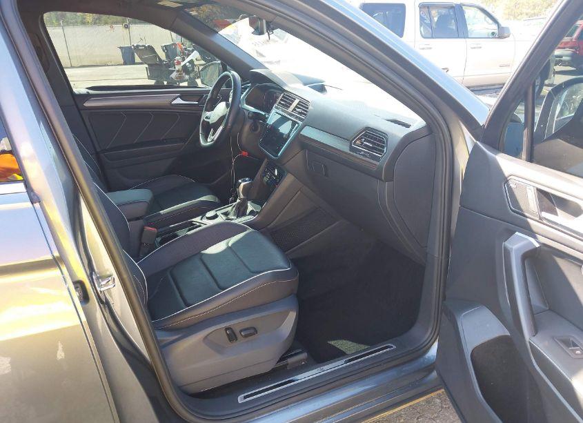Thumbnail 12 of 2022 VOLKSWAGEN TIGUAN 2.0T SEL R-LINE