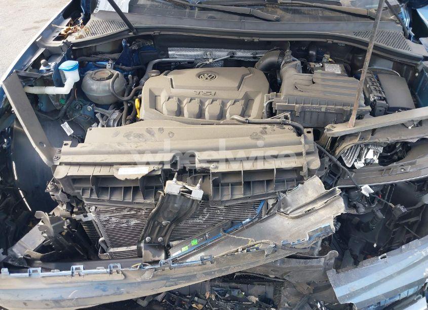 Thumbnail 2 of 2018 VOLKSWAGEN TIGUAN 2.0T SEL PREMIUM