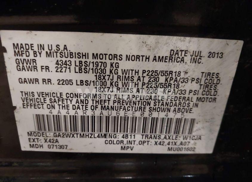 Thumbnail 16 of 2014 MITSUBISHI OUTLANDER SPORT ES