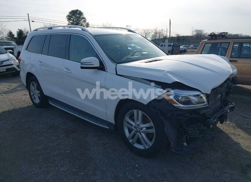 Photo of MERCEDES-BENZ GL 450 4MATIC