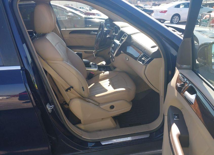 Thumbnail 13 of 2014 MERCEDES-BENZ GL 450 4MATIC