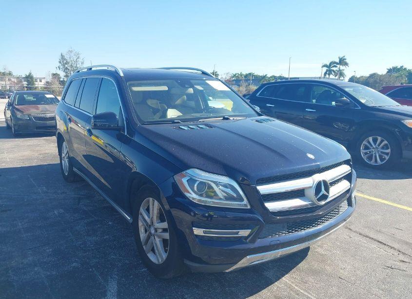 Thumbnail 14 of 2014 MERCEDES-BENZ GL 450 4MATIC