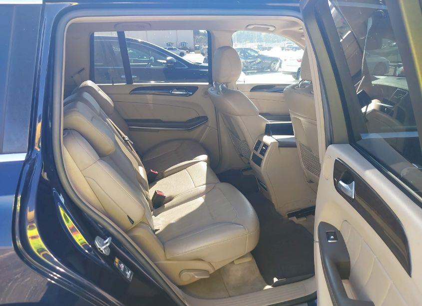 Thumbnail 16 of 2014 MERCEDES-BENZ GL 450 4MATIC