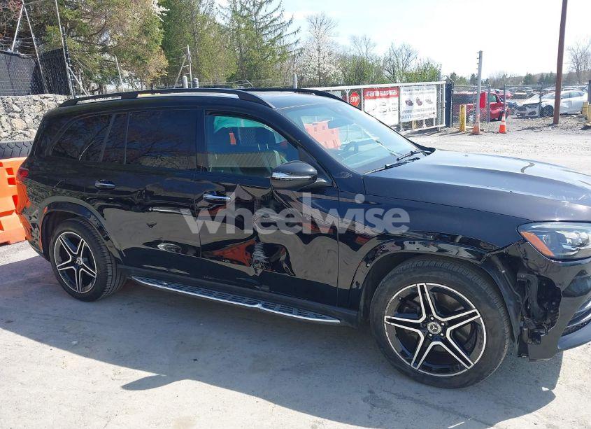 Thumbnail 5 of 2023 MERCEDES-BENZ GLS 450 4MATIC