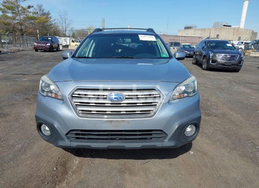 Thumbnail 4 of 2017 SUBARU OUTBACK 2.5I PREMIUM