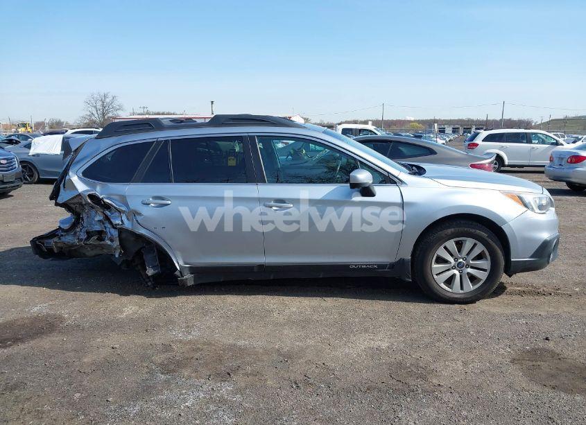 Thumbnail 5 of 2017 SUBARU OUTBACK 2.5I PREMIUM