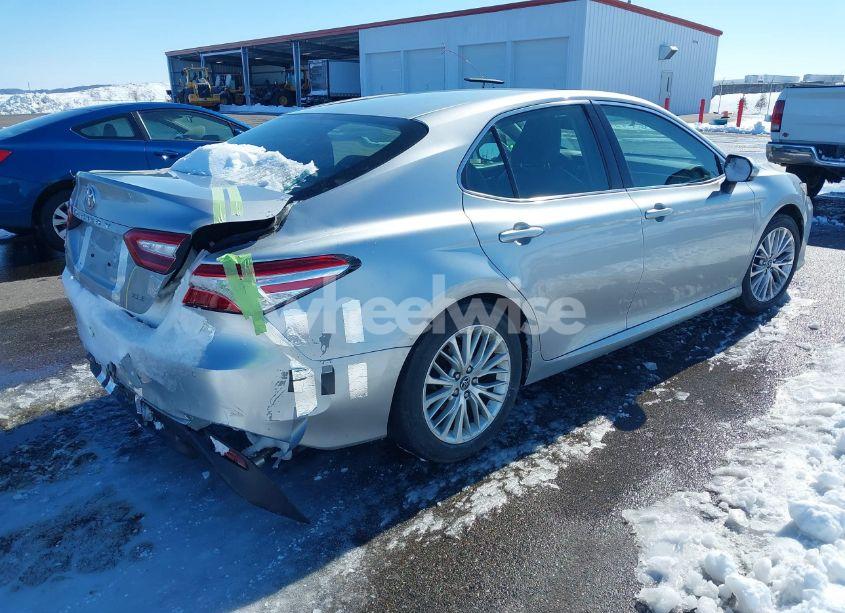 Thumbnail 11 of 2018 TOYOTA CAMRY XLE