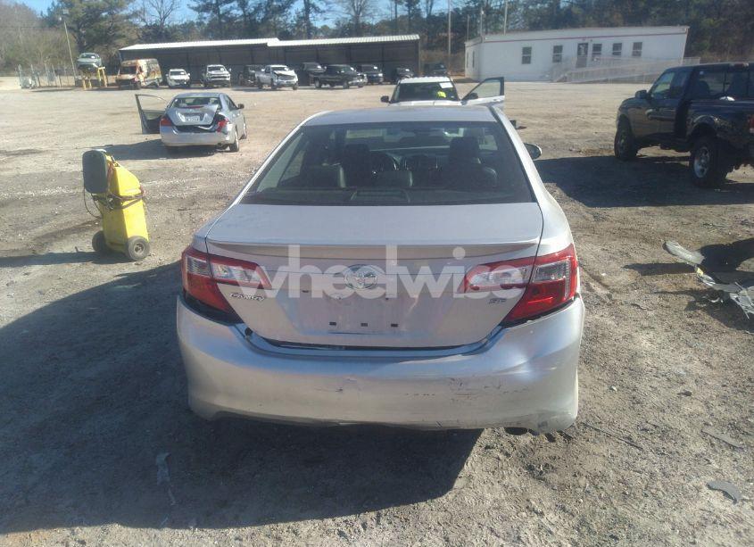 Thumbnail 9 of 2014 TOYOTA CAMRY SE