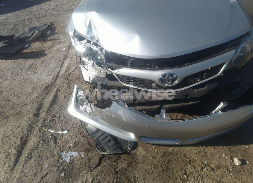 Thumbnail 14 of 2014 TOYOTA CAMRY SE