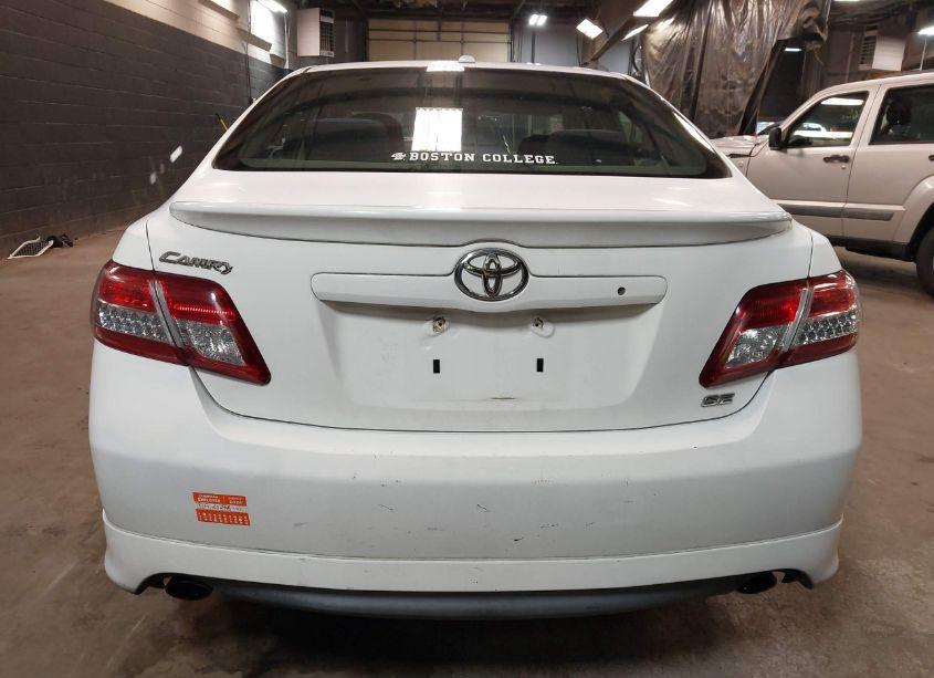 Thumbnail 8 of 2011 TOYOTA CAMRY SE