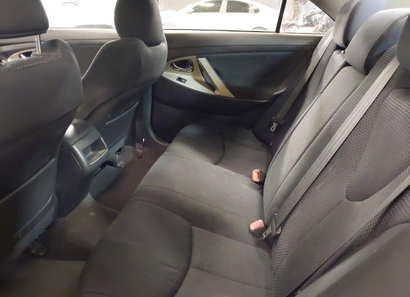 Thumbnail 15 of 2011 TOYOTA CAMRY SE