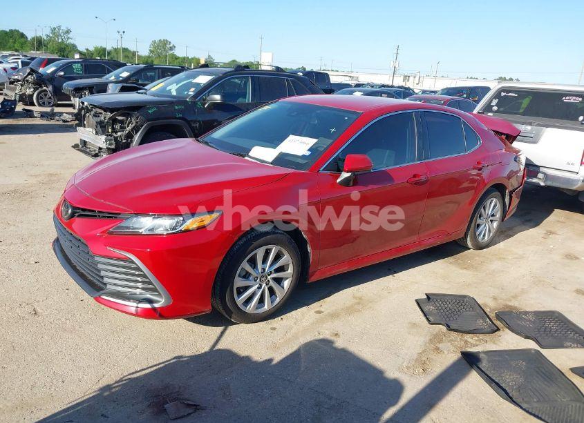 Thumbnail 9 of 2024 TOYOTA CAMRY LE