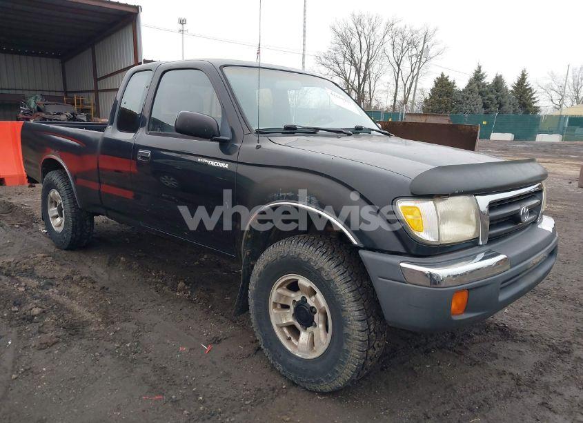 Photo of TOYOTA TACOMA BASE V6