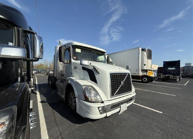 Photo of VOLVO VNL