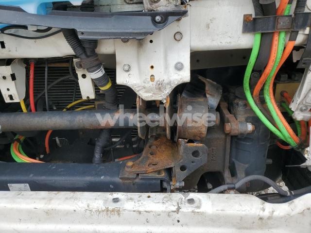 2018 ISUZU FTR