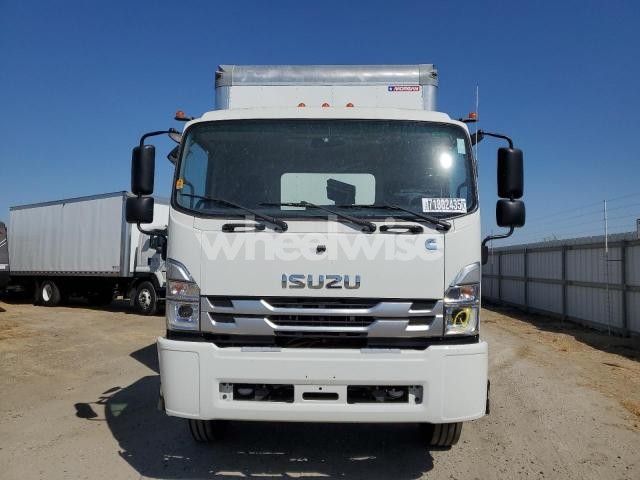 2024 ISUZU FTR - Photo 1
