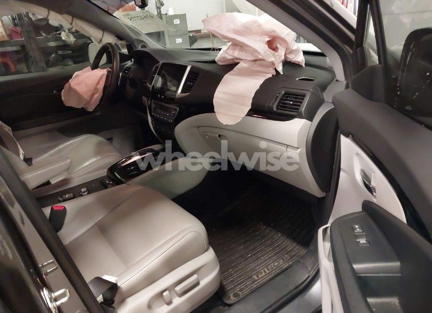 Thumbnail 13 of 2016 HONDA PILOT TOURING
