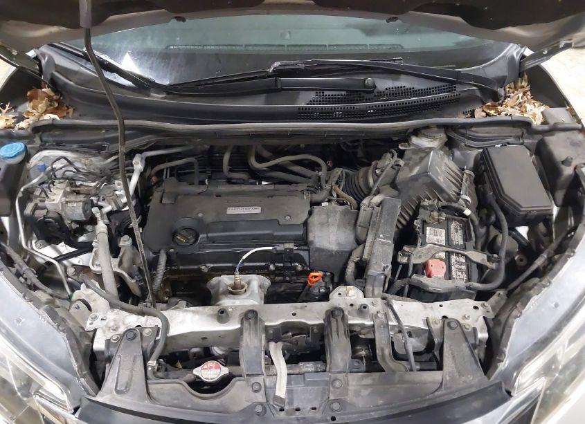Thumbnail 2 of 2016 HONDA CR-V SE