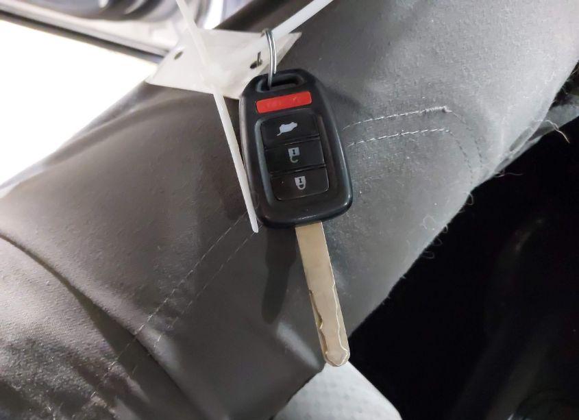 Thumbnail 3 of 2016 HONDA CR-V SE
