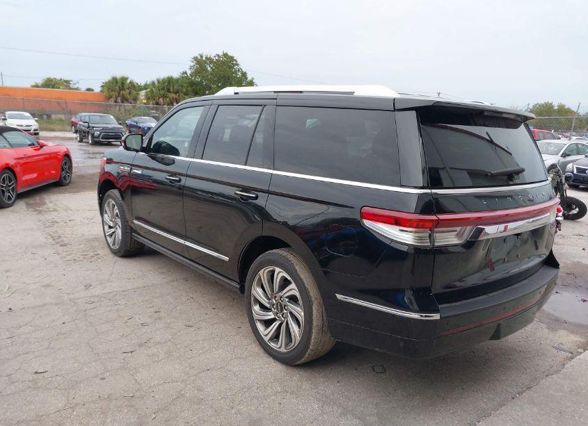 Thumbnail 10 of 2023 LINCOLN NAVIGATOR RESERVE