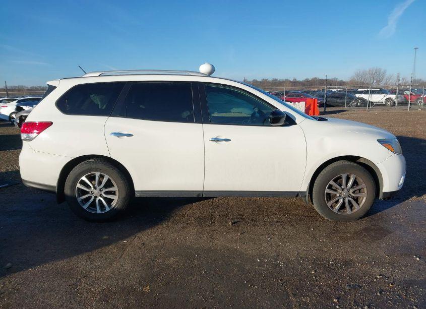Thumbnail 5 of 2016 NISSAN PATHFINDER S
