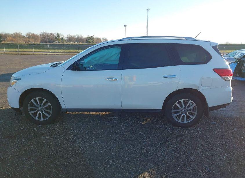 Thumbnail 6 of 2016 NISSAN PATHFINDER S