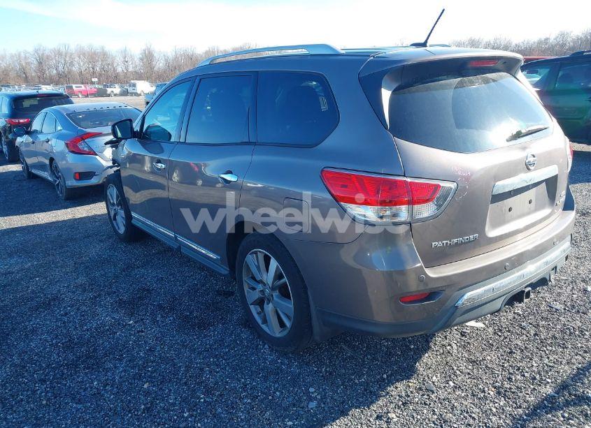 Thumbnail 5 of 2014 NISSAN PATHFINDER PLATINUM