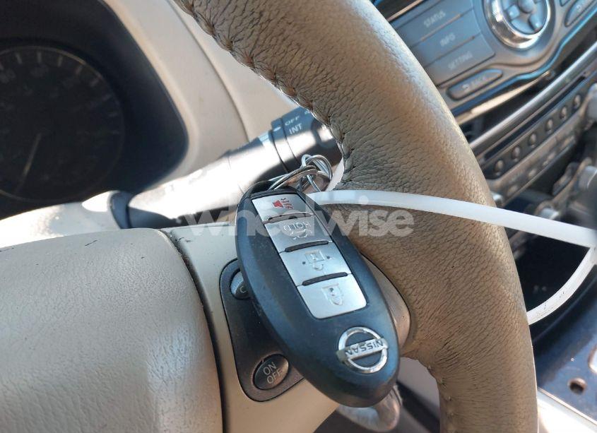 Thumbnail 3 of 2013 NISSAN PATHFINDER SV