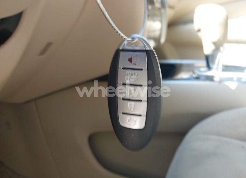 Thumbnail 3 of 2015 NISSAN PATHFINDER S