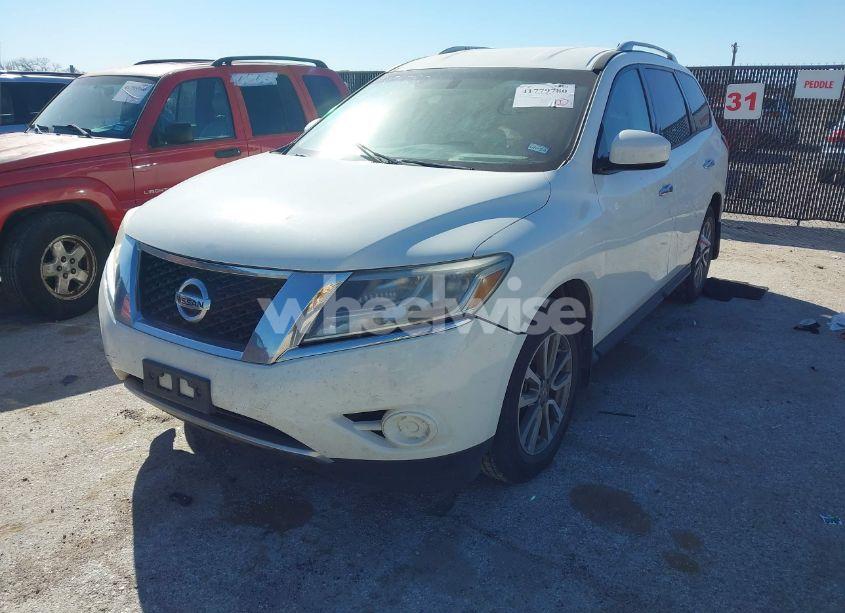 Thumbnail 13 of 2015 NISSAN PATHFINDER S